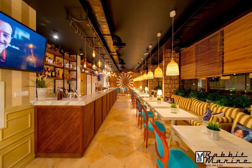 Romance Marine Aparthotel 써니비치 외부 사진