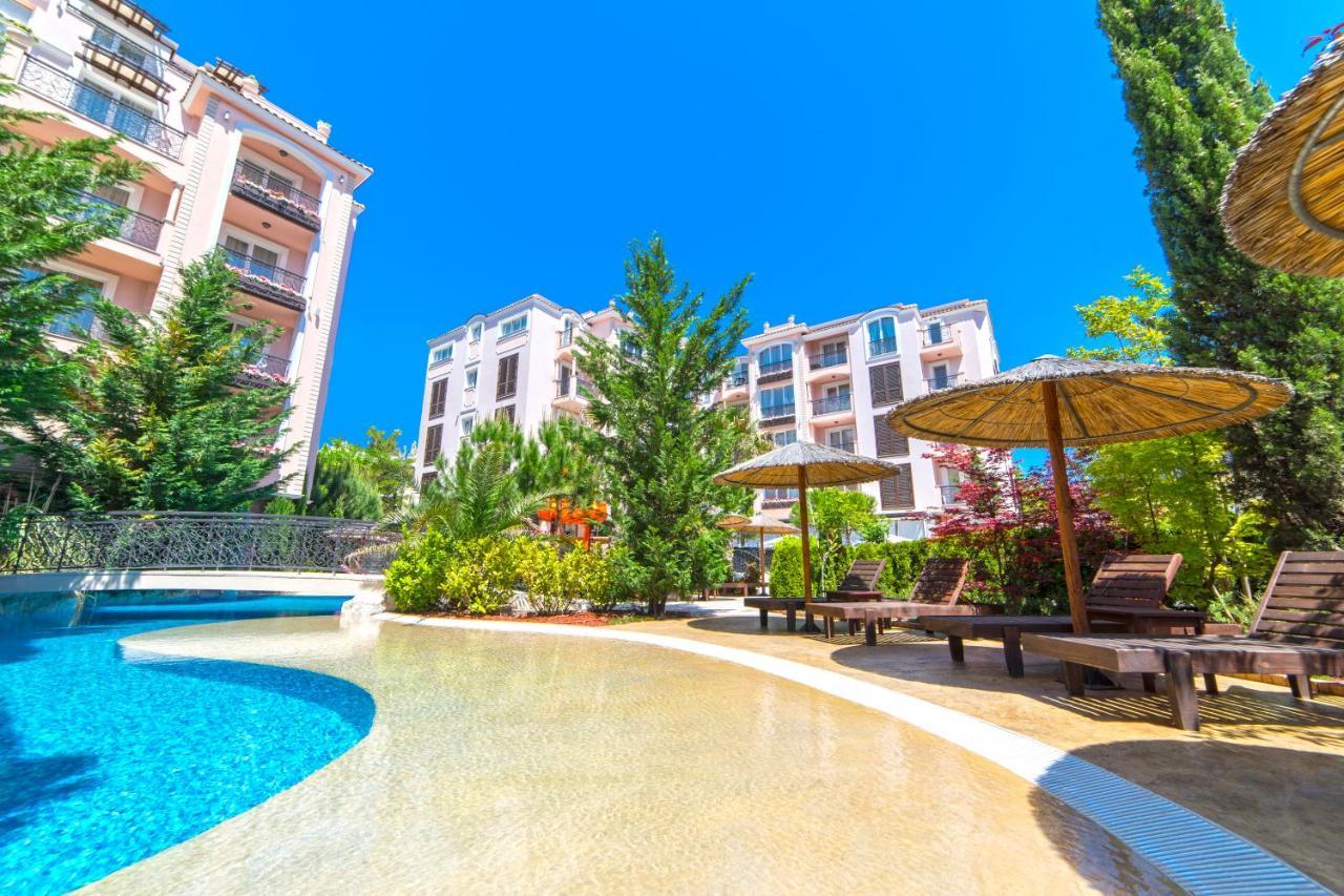 Romance Marine Aparthotel 써니비치 외부 사진