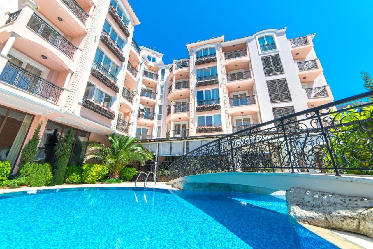 Romance Marine Aparthotel 써니비치 외부 사진